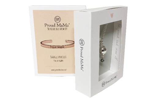 proudmamareview-photoroom