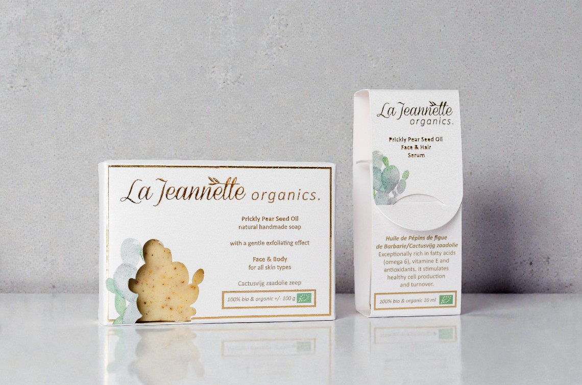 vouwlangsnaadvensterorganischevormgroot-photoroom