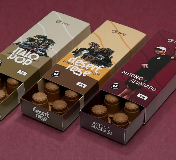 vouwkoffiedoosjesladesleevegroot-photoroom