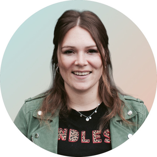 teammanon2-photoroom