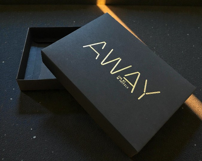 vouwdoosdekselgoudfoliesmal-photoroom