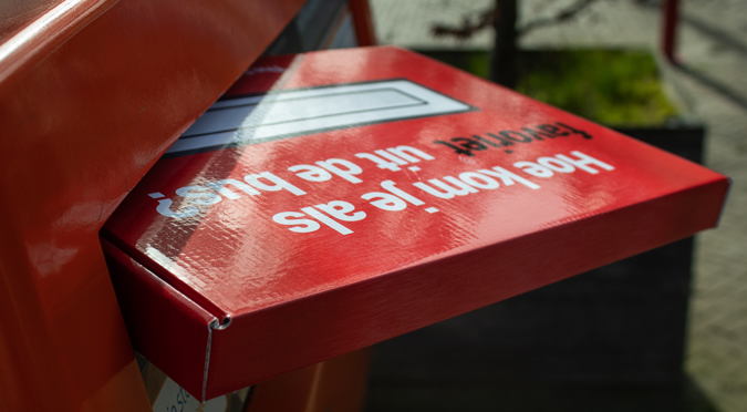 Bedrukte golfkartonnen hoogglans brievenbusdoos