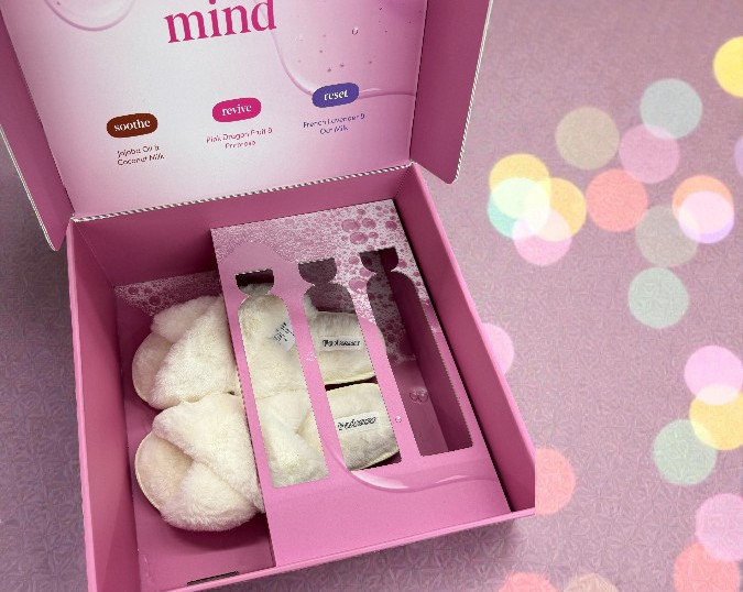 pantoffeldoosinterieurkartonsmal-photoroom